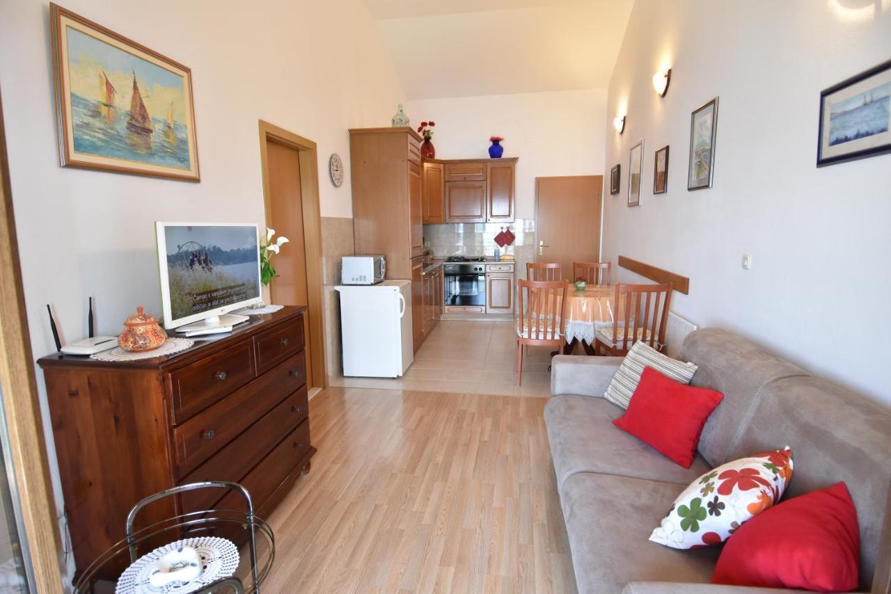 Villa Delfina Podgora Eksteriør billede
